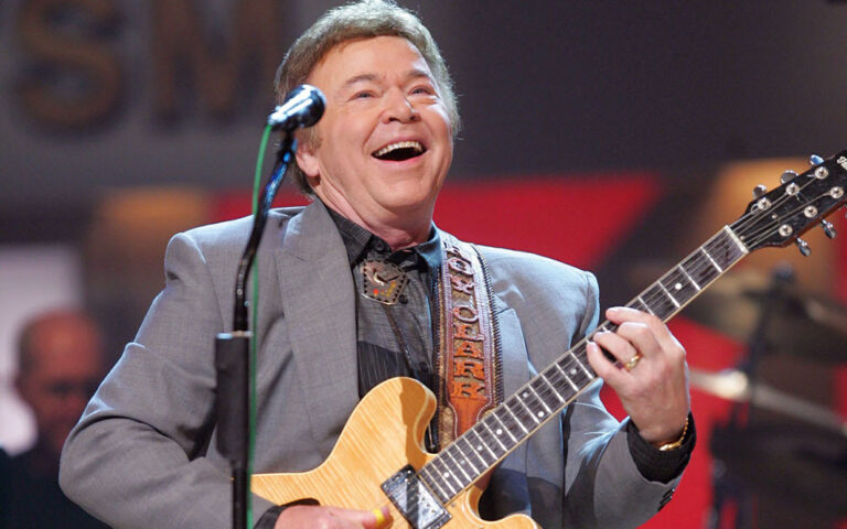 Biography of Roy Clark